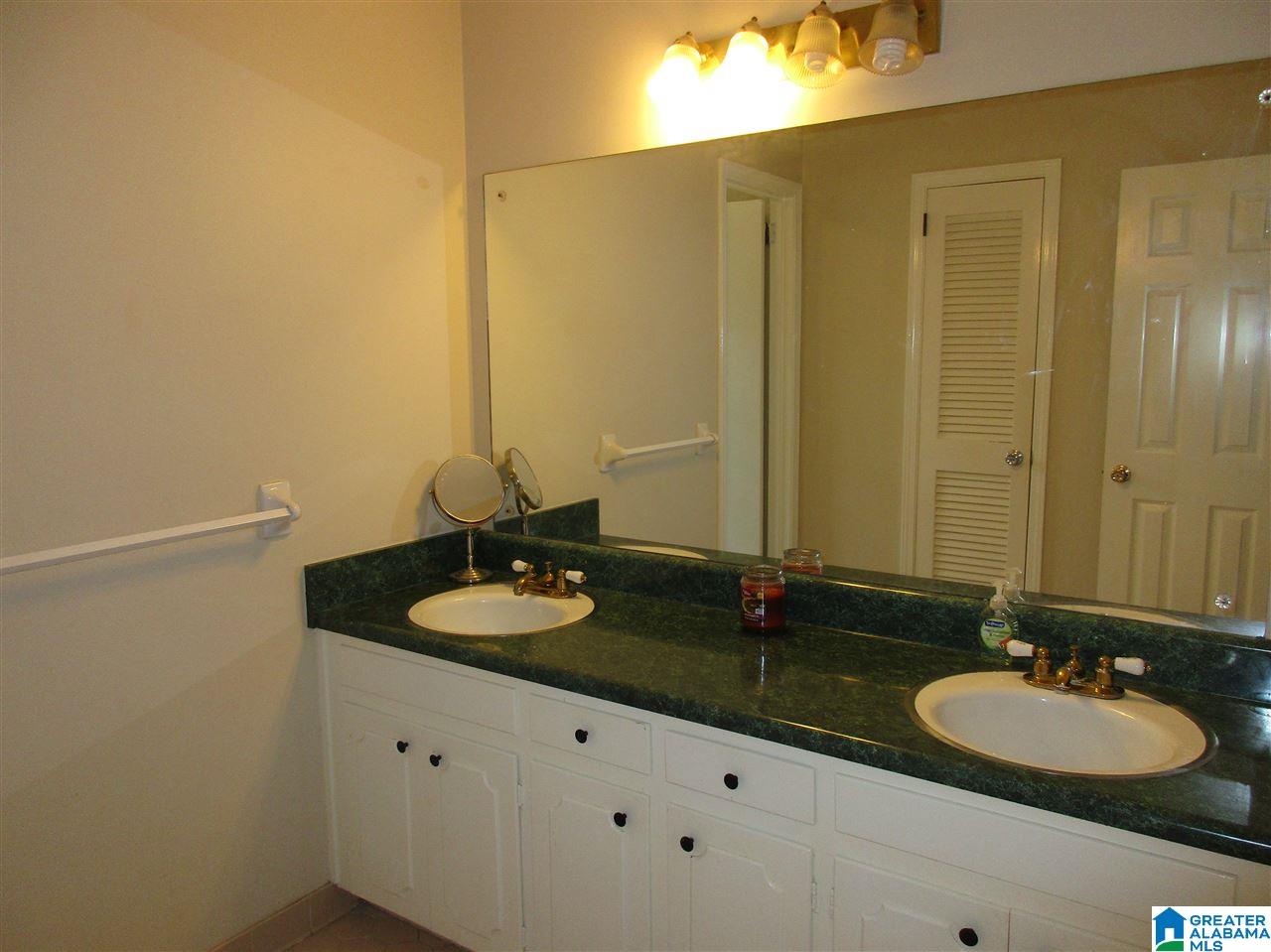 3293 Overton Trail Birmingham, AL 35243 - Photo 26 of 36