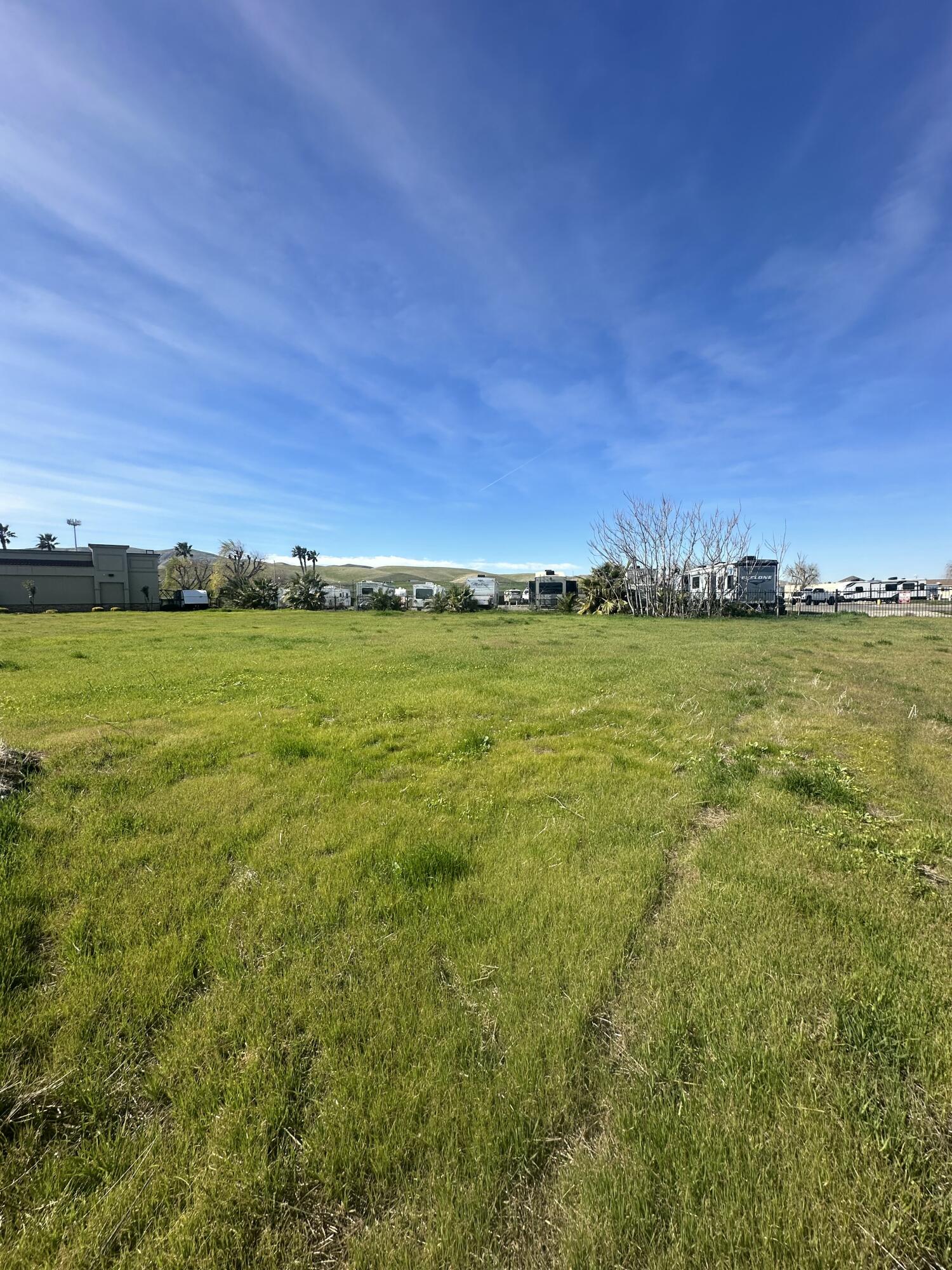 0 Rogers Road Patterson, CA 95363 - Photo 2 of 8 a view of an ocean