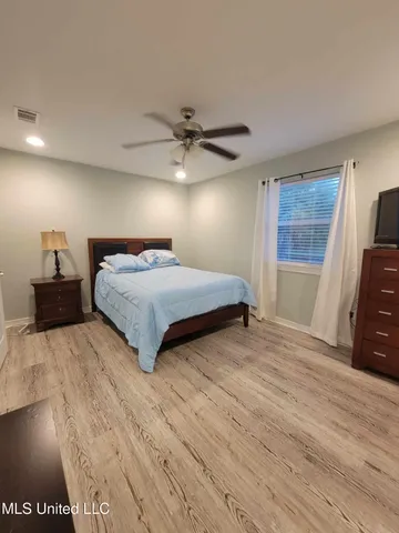 $2,200 | 1282 Beach Boulevard, Unit 209, Biloxi, MS 39530