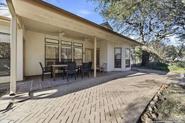 $545,000 | 21655 Valley Park Drive, Garden Ridge, TX 78266