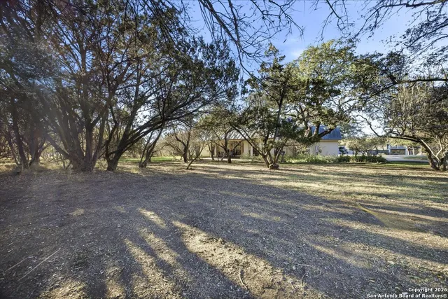 $545,000 | 21655 Valley Park Drive, Garden Ridge, TX 78266