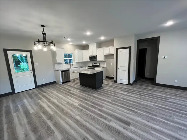 $284,000 | 111 Heatherbrook, Somerville, TX 77879