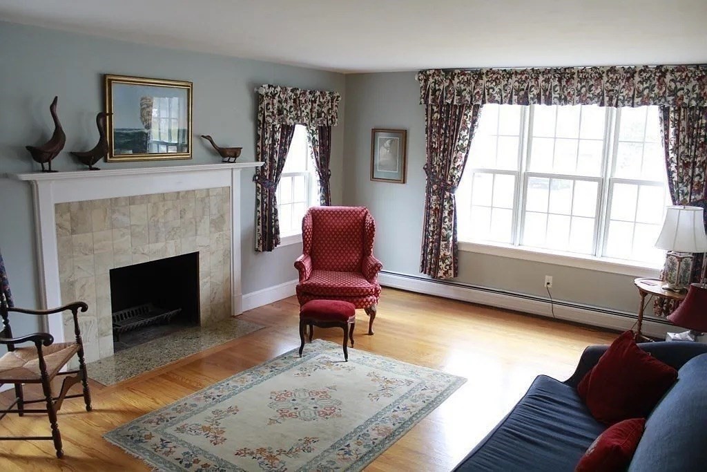 161 Chestnut Street Amherst, MA 01002 - Photo 38 of 41 a living room with furniture and a fireplace