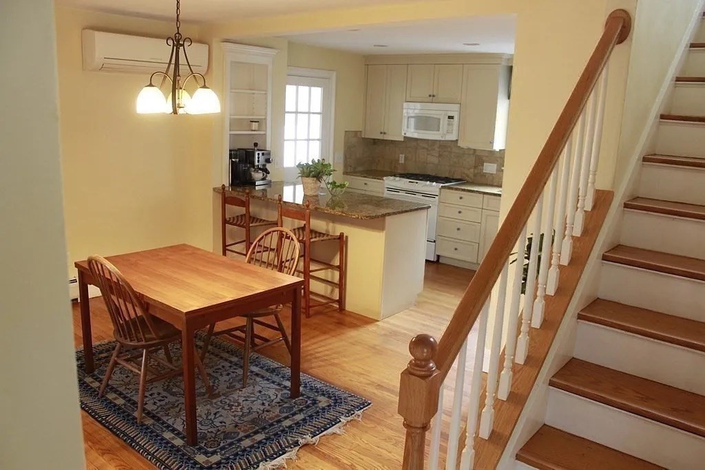 161 Chestnut Street Amherst, MA 01002 - Photo 4 of 41 a view of a dining room with furniture