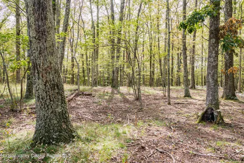 $199,000 | 598 South Mountain Road, Gardiner, NY 12525