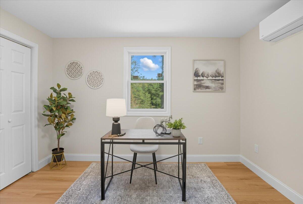 74 Rodier Road South Berwick, ME 03908 - Photo 13 of 39 50-74 Rodier Rd_South Berwick_ME-56