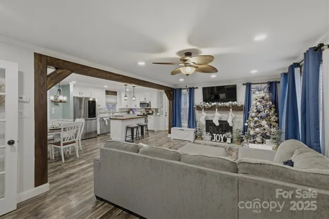 $289,900 | 591 1st Ave Drive Southeast, Taylorsville, NC 28681