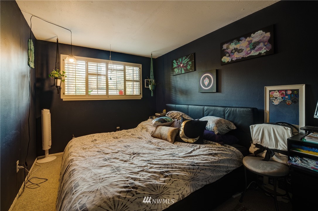 21829 1st Avenue West Bothell, WA 98021 - Photo 22 of 39 Gallery Image 22