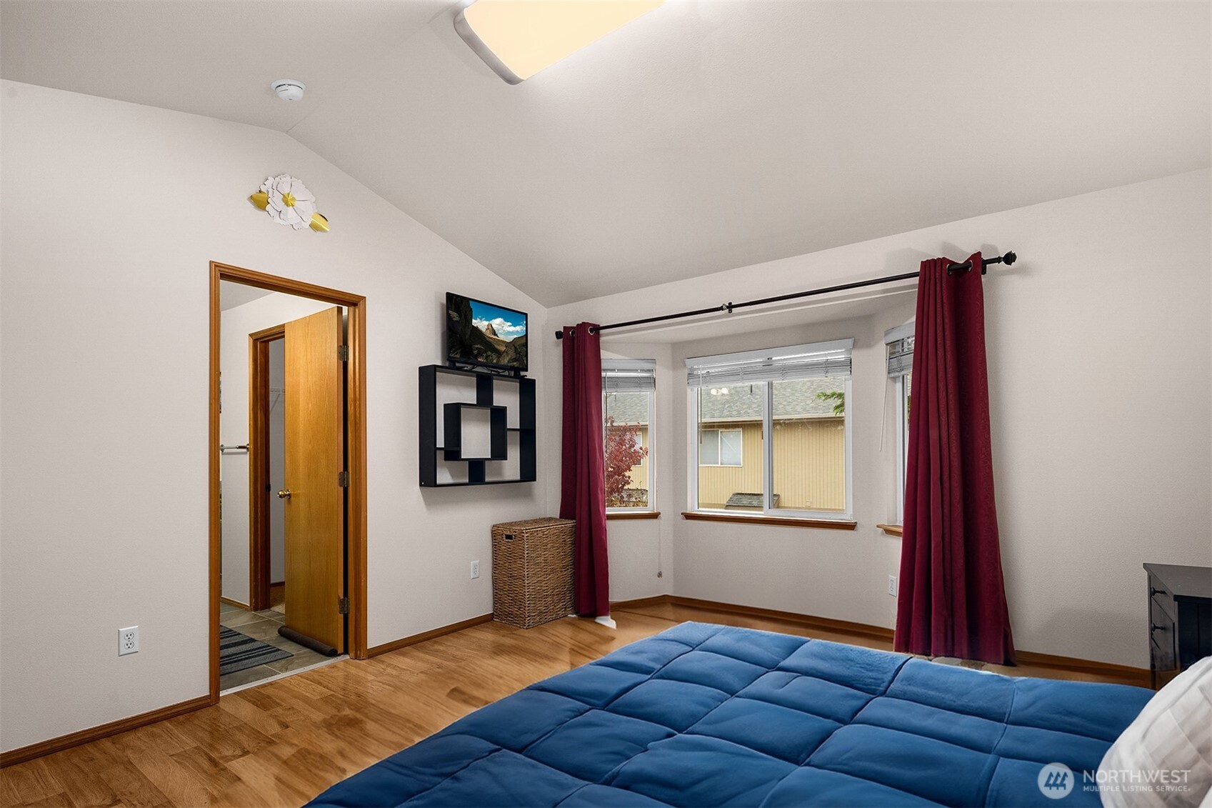 2632 Northeast 24th Court Renton, WA 98056 - Photo 19 of 33 a living room with furniture and a window