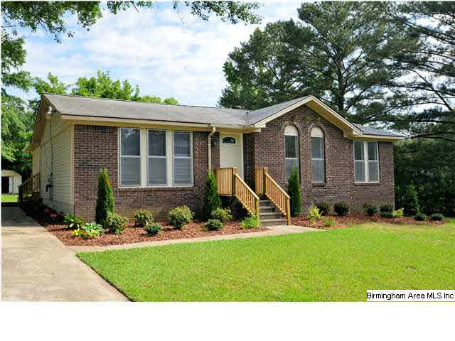 5205 Shady Crest Road Adamsville, AL 35005 - Photo 4 of 25