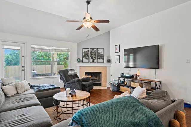 $1,900 | 150 Primrose Boulevard, Kyle, TX 78640