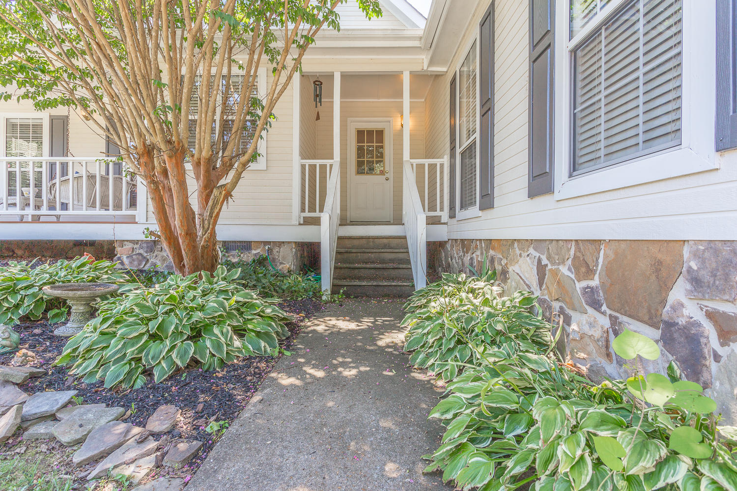 134 Spring Lane Ringgold, GA 30736 - Photo 9 of 28 134 Spring Lane HD -26 - Copy
