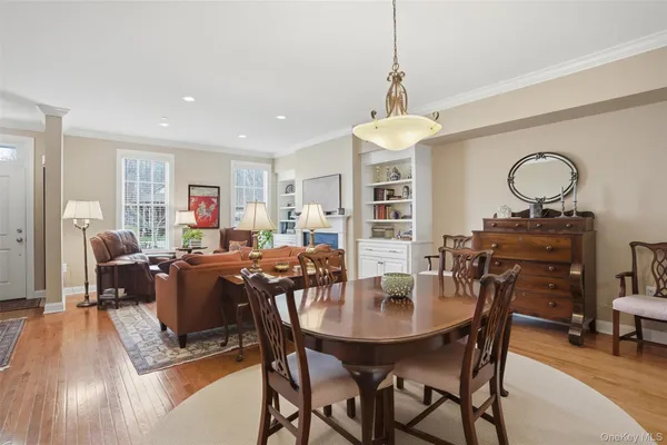 $729,000 | 5 Cowdrey Street, Warwick, NY 10990