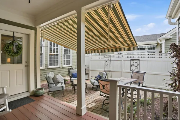 $729,000 | 5 Cowdrey Street, Warwick, NY 10990