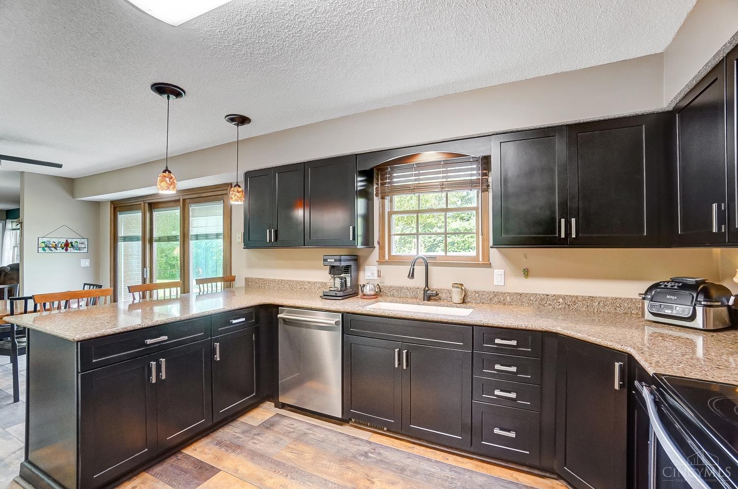 6067 Morris Road Hamilton, OH 45011 - Photo 12 of 49 Gallery Image 12