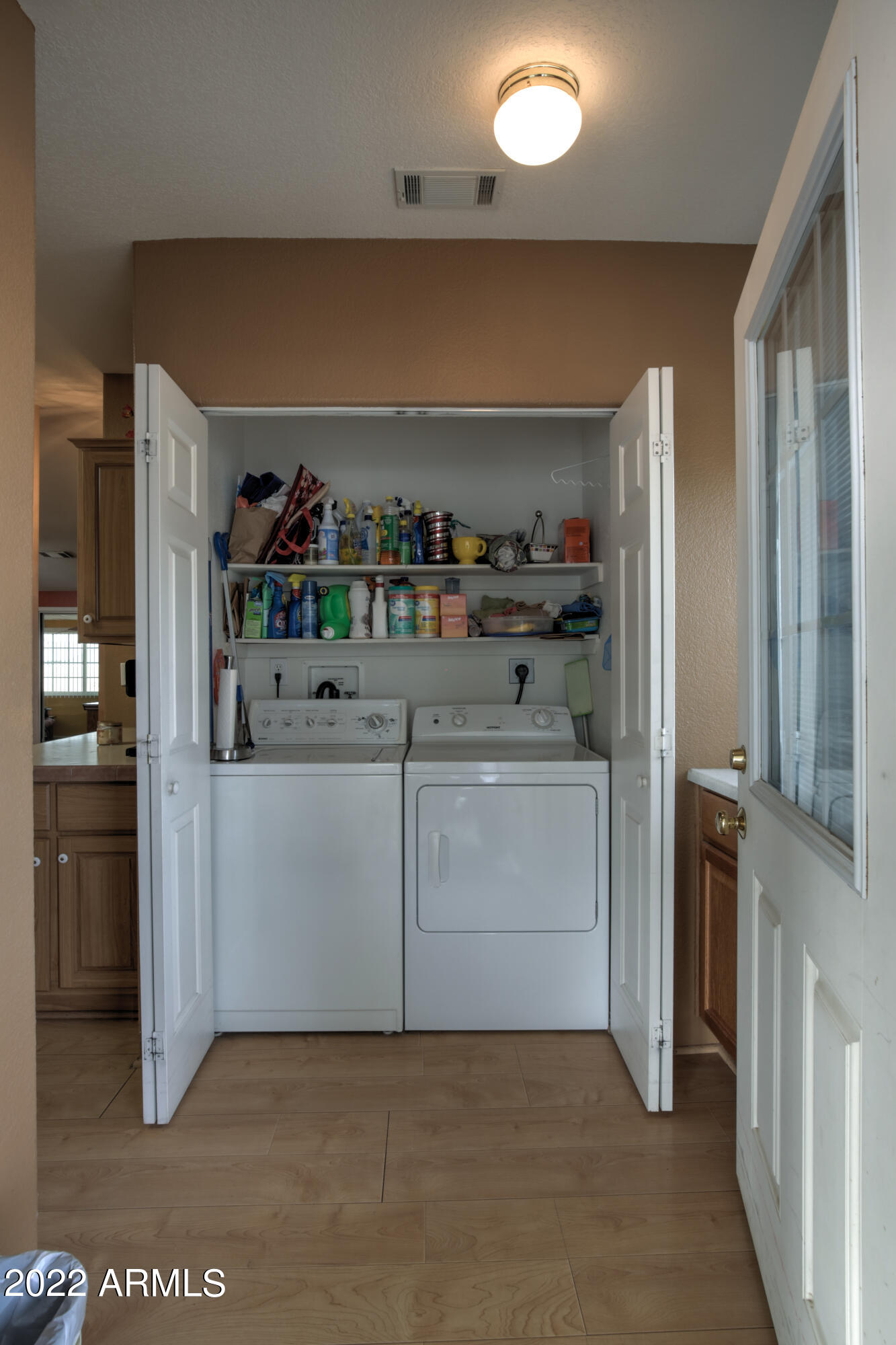 2550 South Ellsworth Road, Unit 37 Mesa, AZ 85209 - Photo 16 of 33 Laundry