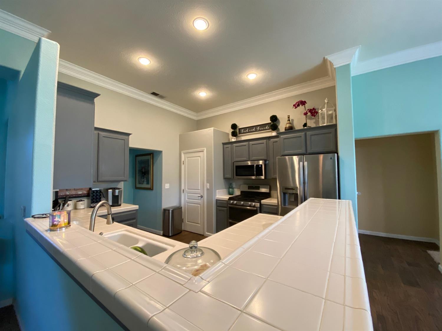 2383 East Early Avenue Reedley, CA 93654 - Photo 6 of 29 Gallery Image 6