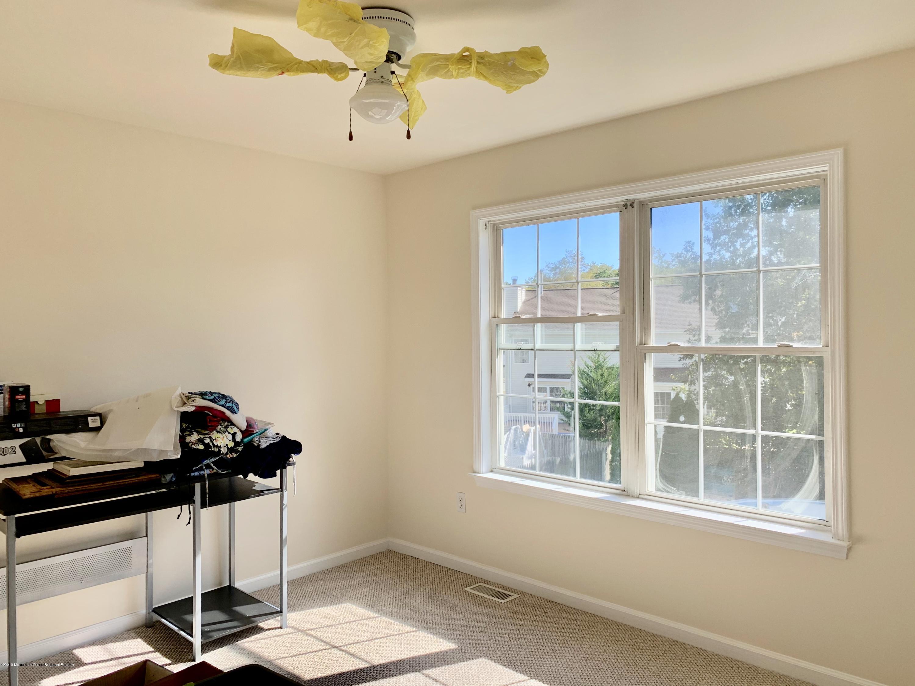 109 Cruise Road Manahawkin, NJ 08050 - Photo 3 of 36 fullsizeoutput_8e6