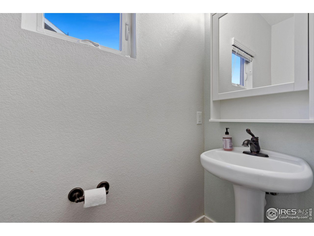 2263 Bellwether Lane Fort Collins, CO 80521 - Photo 27 of 40 a bathroom with a sink