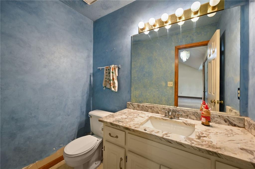 2201 Southwest 14 Street Blue Springs, MO 64015 - Photo 16 of 26