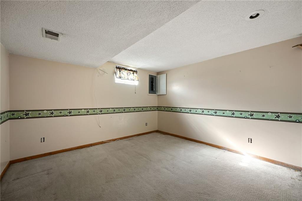 2201 Southwest 14 Street Blue Springs, MO 64015 - Photo 20 of 26