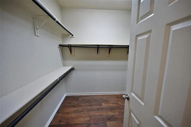 $2,175 | 916 Iona Drive, Fort Worth, TX 76120