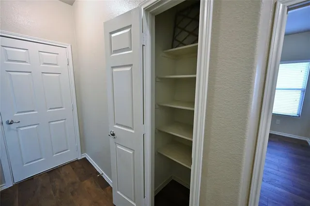 $2,175 | 916 Iona Drive, Fort Worth, TX 76120