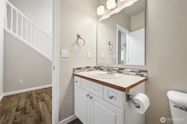 $560,000 | 1609 15th Avenue Southwest, Olympia, WA 98502
