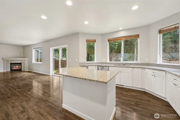 $560,000 | 1609 15th Avenue Southwest, Olympia, WA 98502