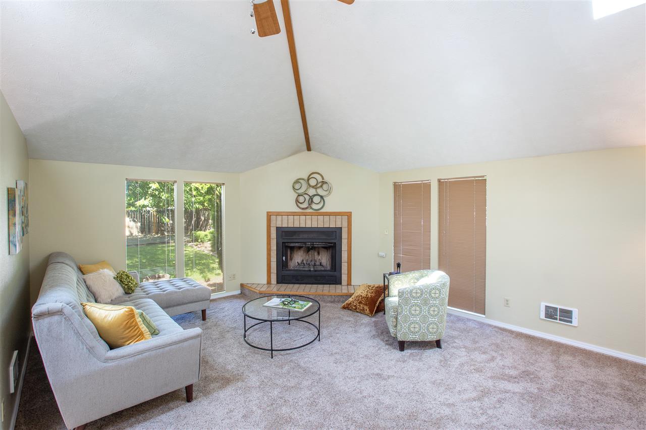 4813 North Calvin Road Spokane Valley, WA 99216 - Photo 4 of 19 Gallery Image 4