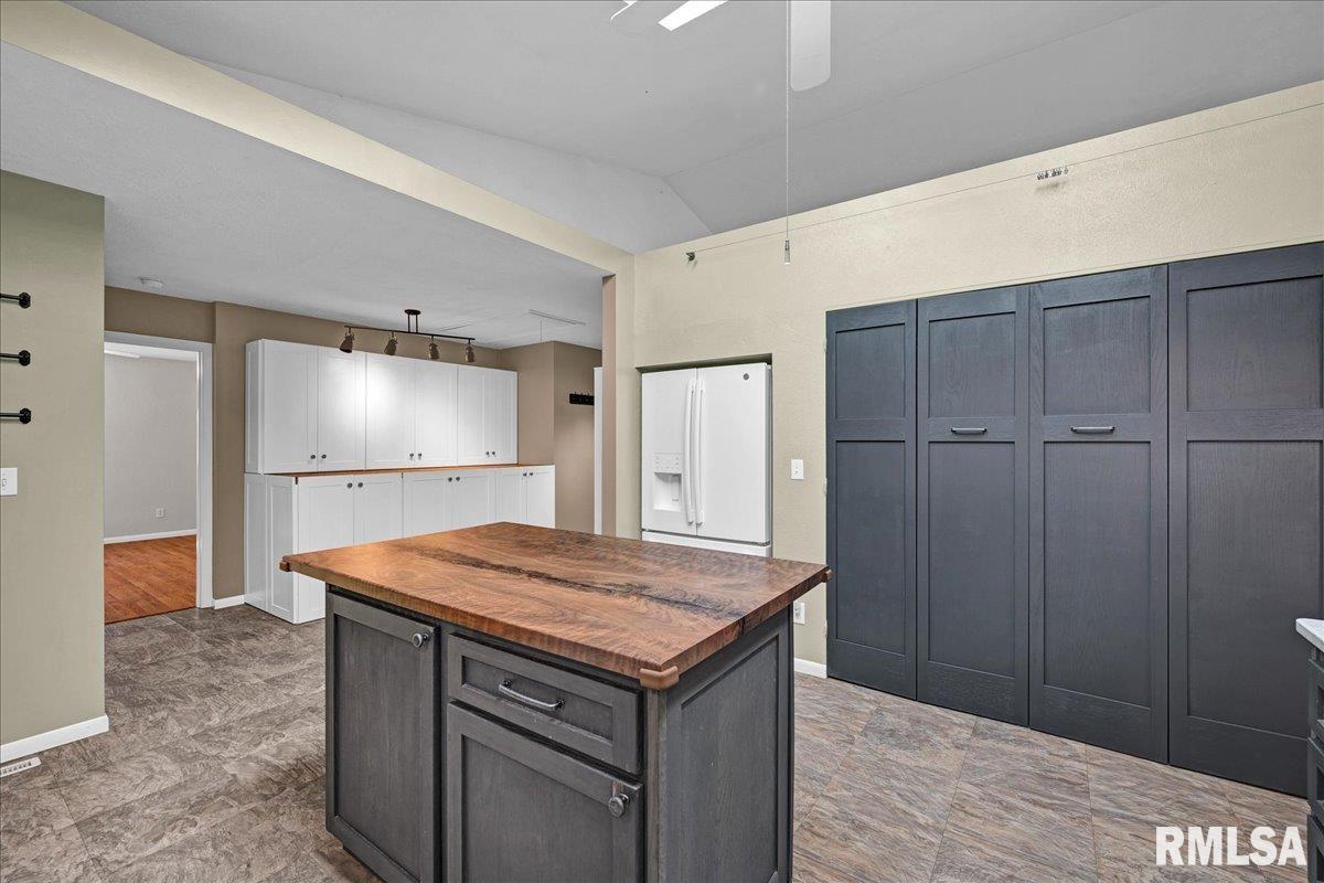 13315 West Clark Road Glasford, IL 61533 - Photo 16 of 57 Gallery Image 16