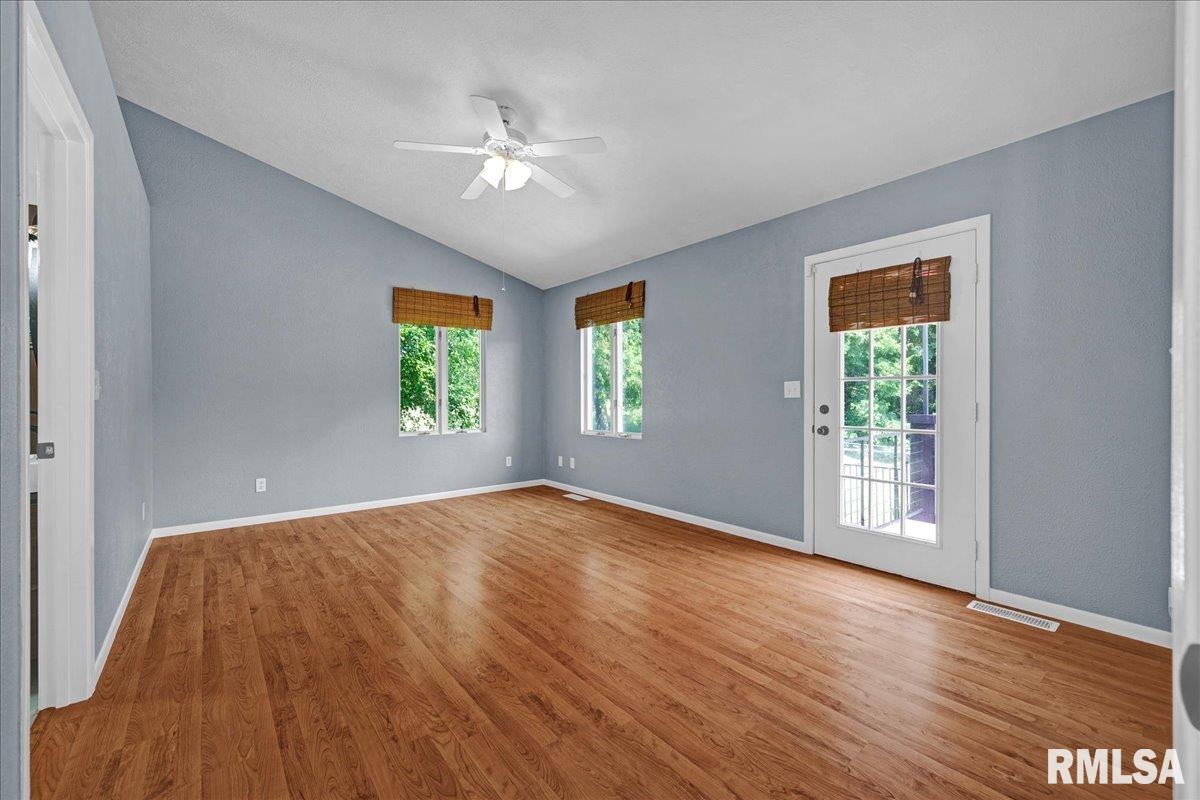 13315 West Clark Road Glasford, IL 61533 - Photo 19 of 57 Gallery Image 19