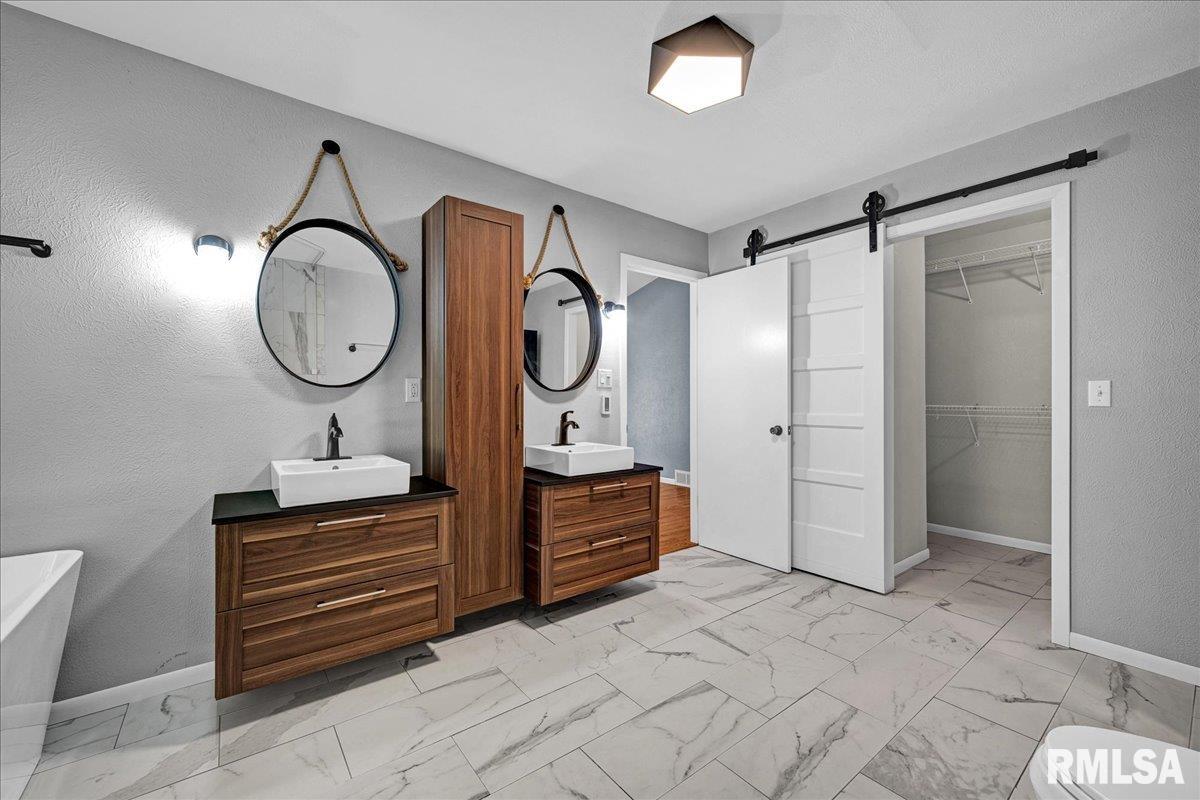 13315 West Clark Road Glasford, IL 61533 - Photo 21 of 57 Gallery Image 21