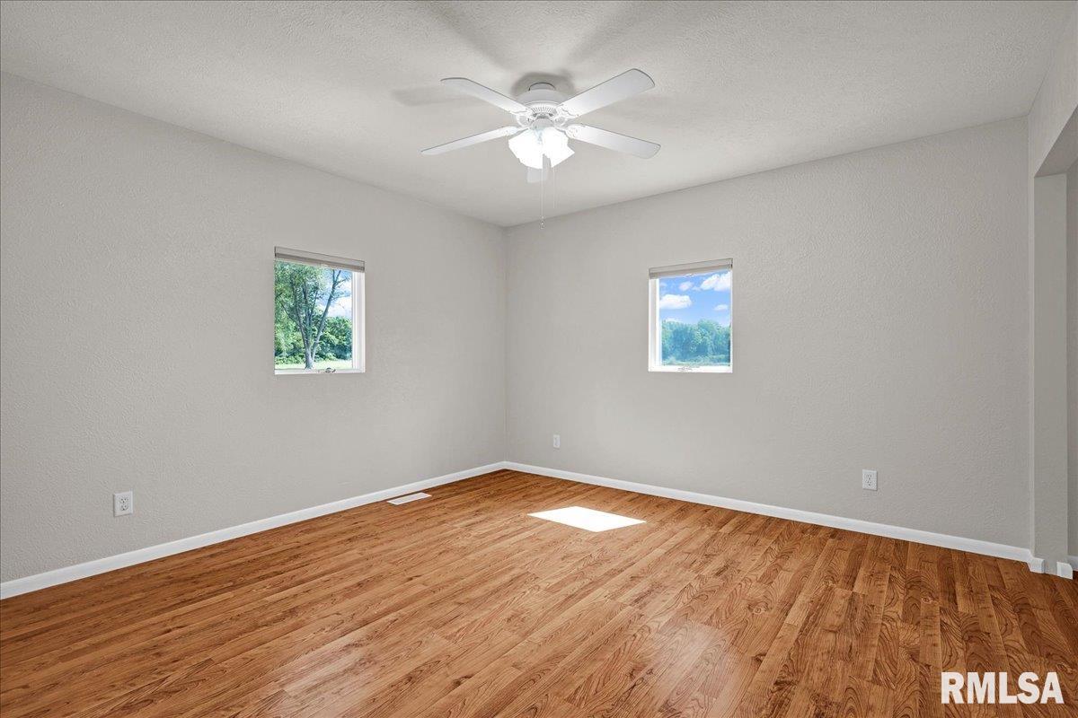 13315 West Clark Road Glasford, IL 61533 - Photo 27 of 57 Gallery Image 27