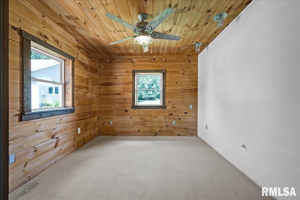 13315 West Clark Road Glasford, IL 61533 - Photo 39 of 57 Gallery Image 39