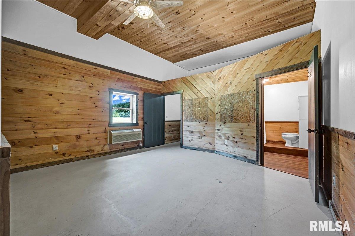 13315 West Clark Road Glasford, IL 61533 - Photo 40 of 57 Gallery Image 40