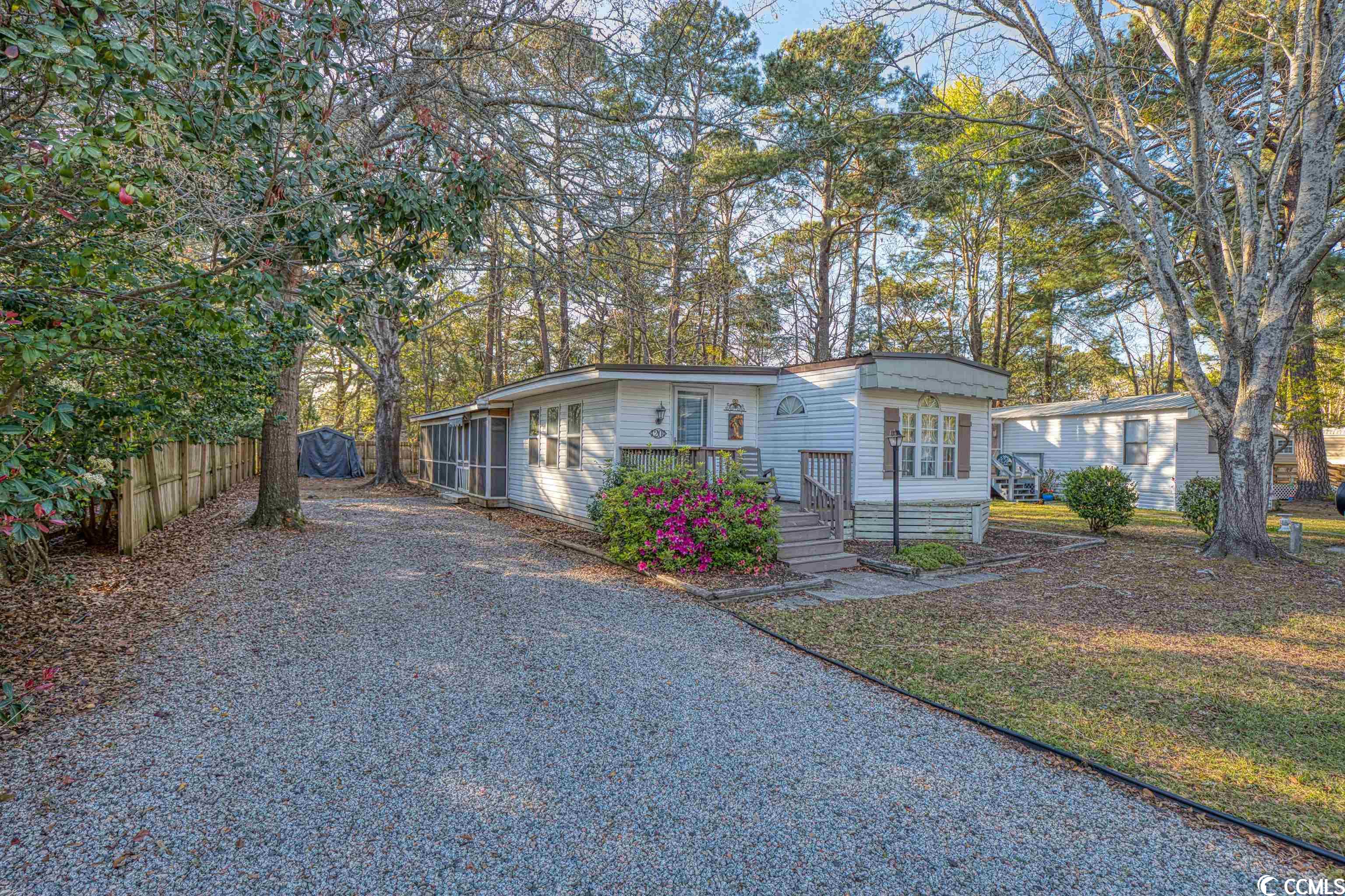 20 Ocean Reef Lane Murrells Inlet, SC 29576 - Photo 4 of 25
