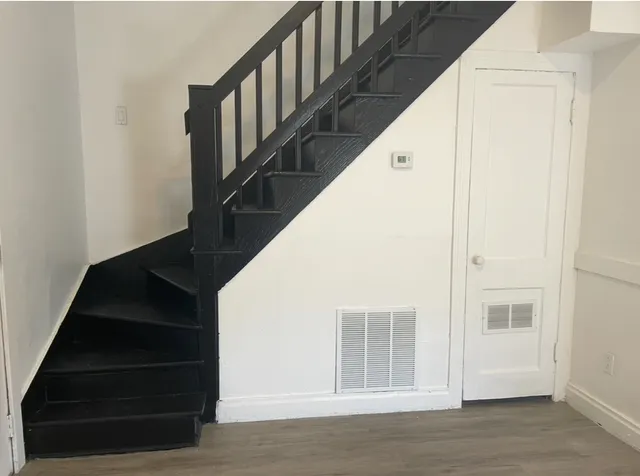 $1,300 | 17104 Wentworth Avenue, Unit 6, Lansing, IL 60438