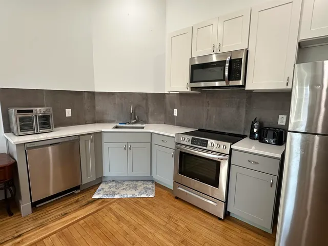 $1,700 | 4 Elliot Street, Unit 7, Brattleboro, VT 05301