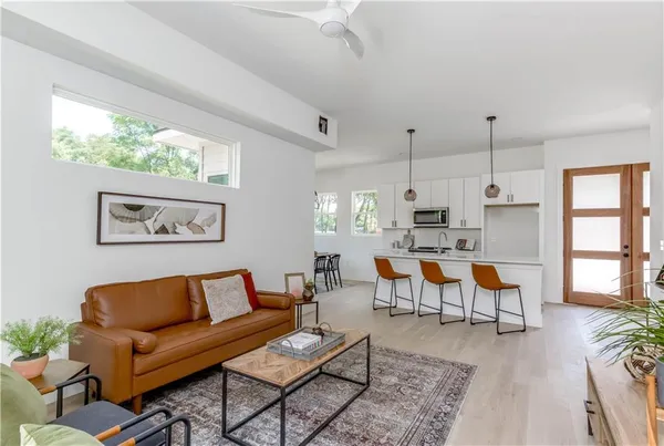 $3,499 | 4800 Vinson Drive, Unit B, Austin, TX 78745