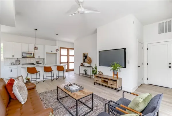 $3,499 | 4800 Vinson Drive, Unit B, Austin, TX 78745