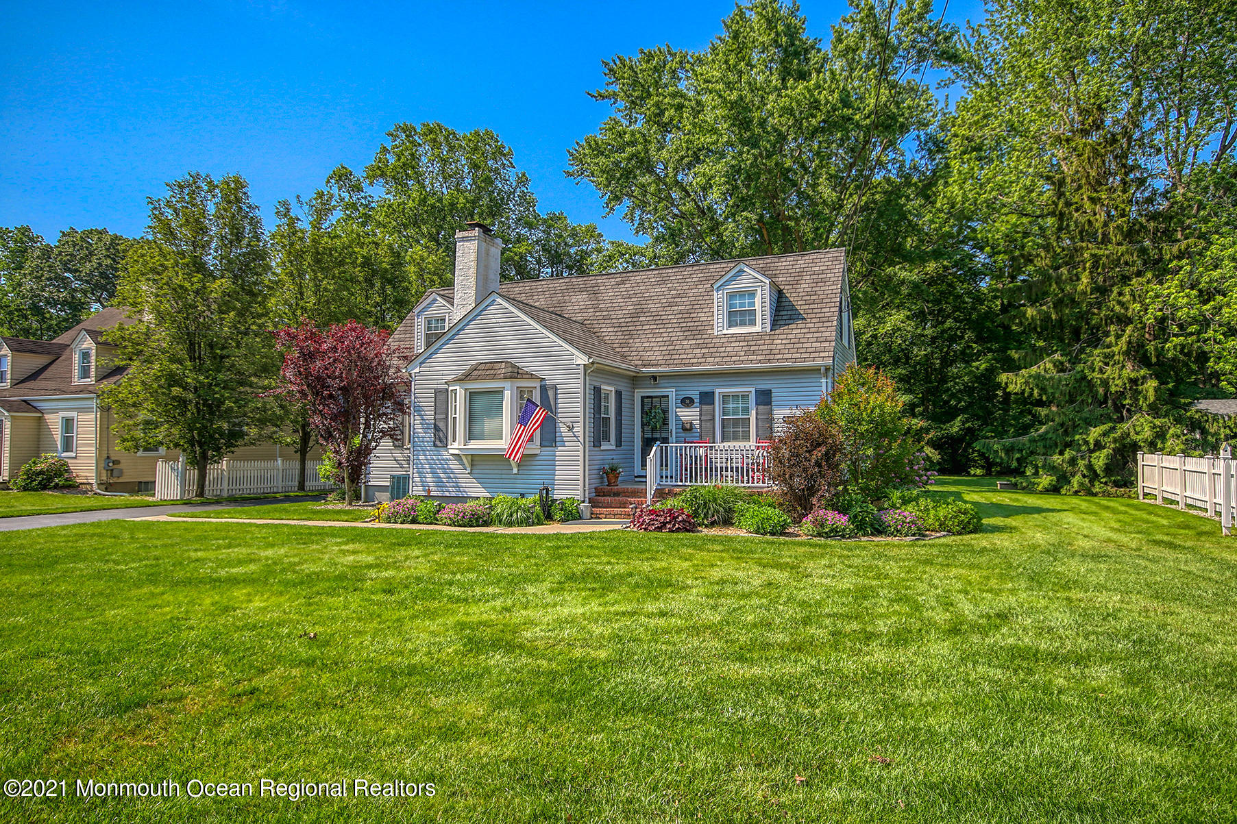 70 Ravine Drive Matawan, NJ 07747 - Photo 11 of 38 JUNI5544