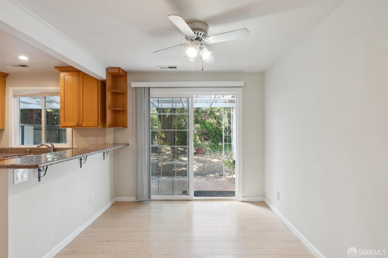 555 Marsh Road Menlo Park, CA 94025 - Photo 15 of 66