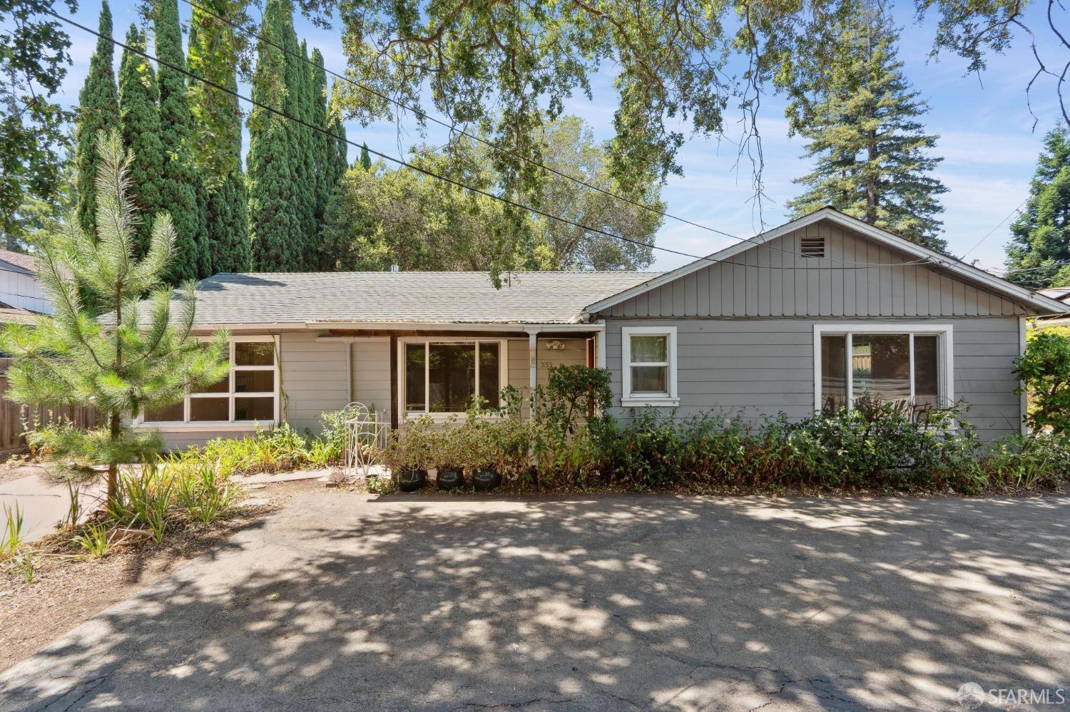 555 Marsh Road Menlo Park, CA 94025 - Photo 3 of 66