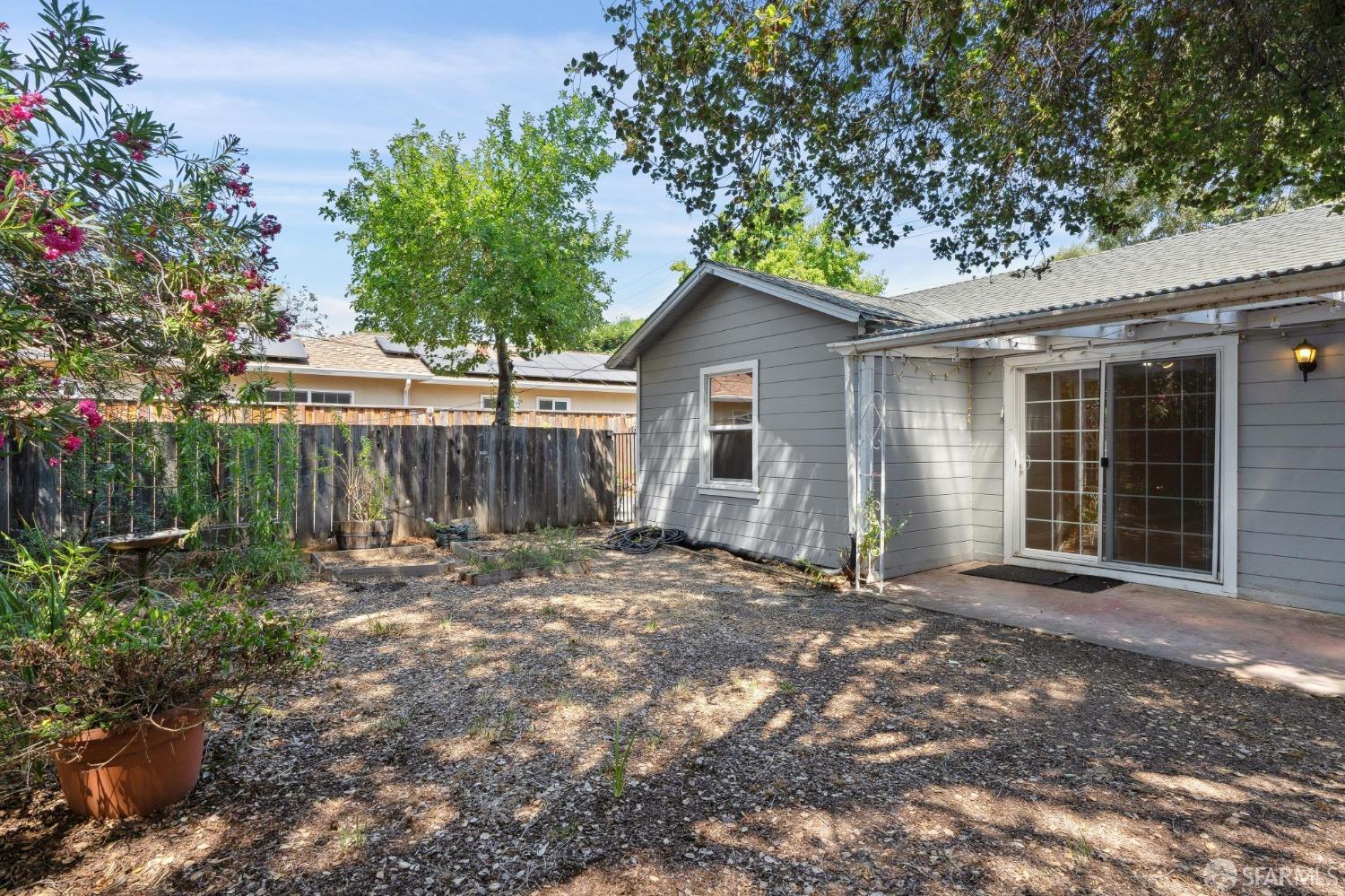 555 Marsh Road Menlo Park, CA 94025 - Photo 32 of 66