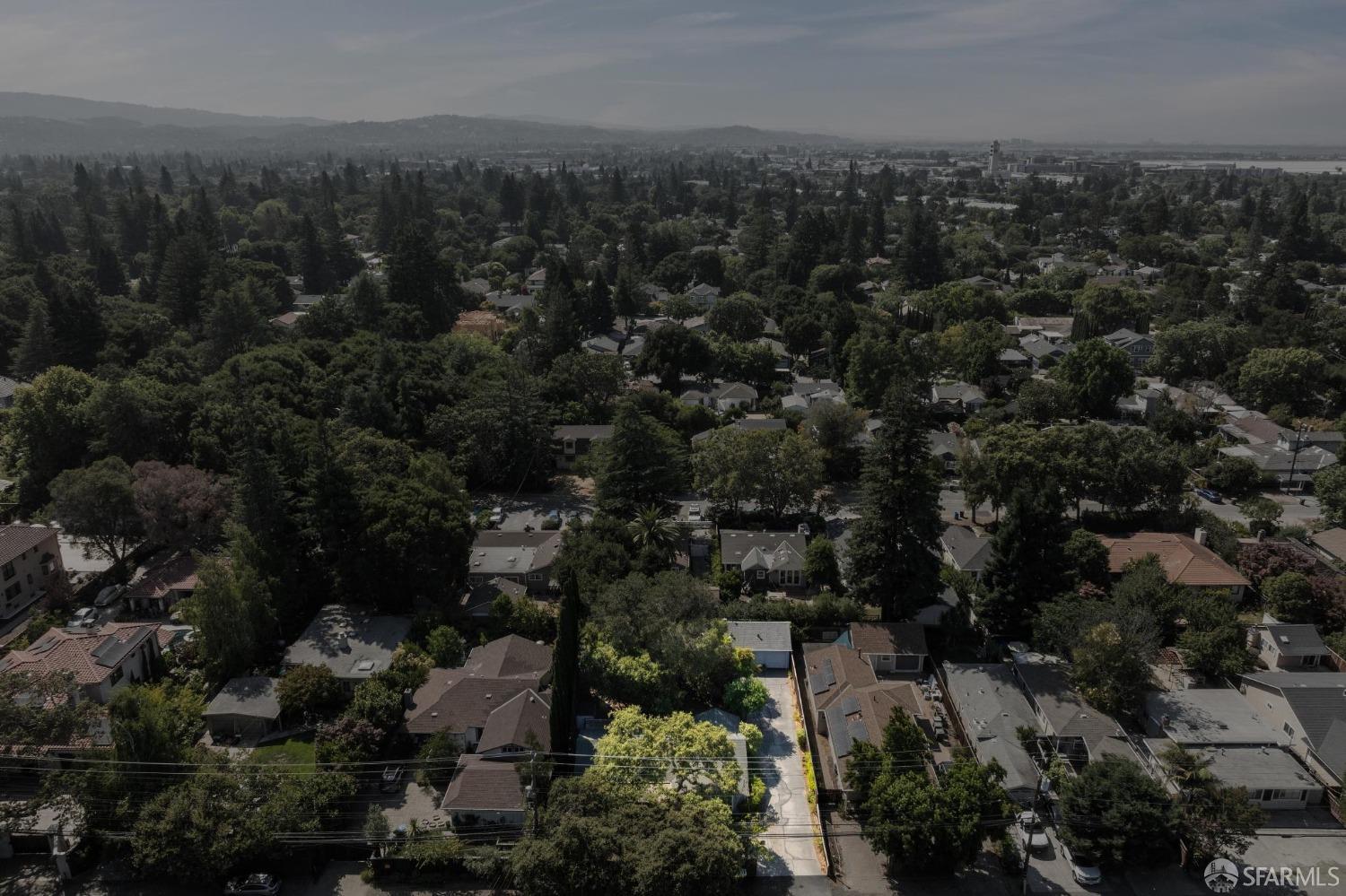 555 Marsh Road Menlo Park, CA 94025 - Photo 54 of 66
