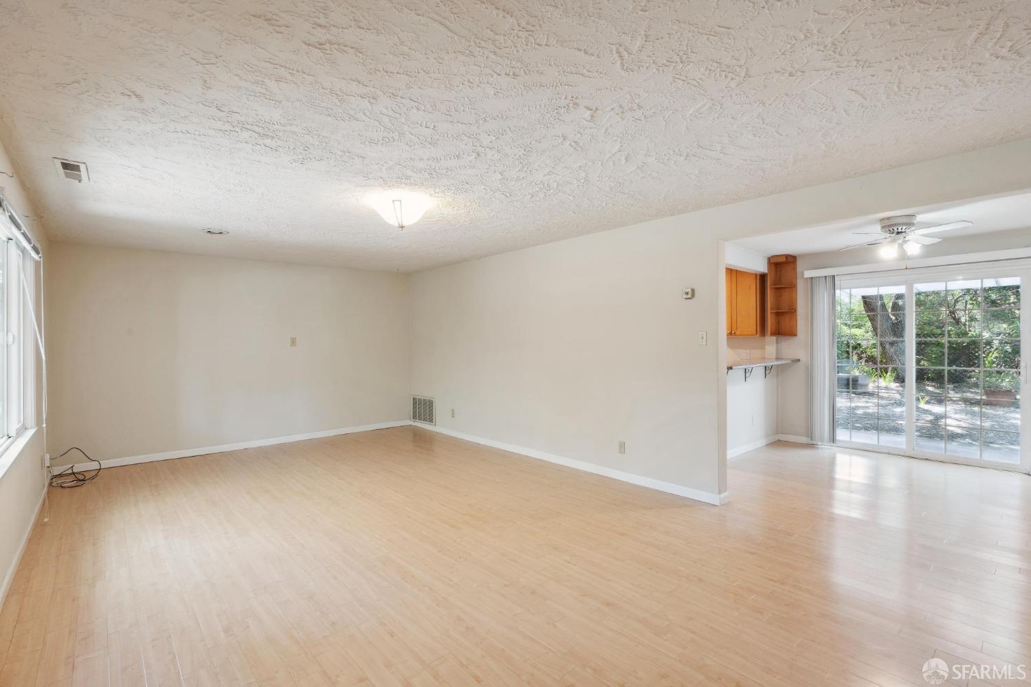 555 Marsh Road Menlo Park, CA 94025 - Photo 8 of 66