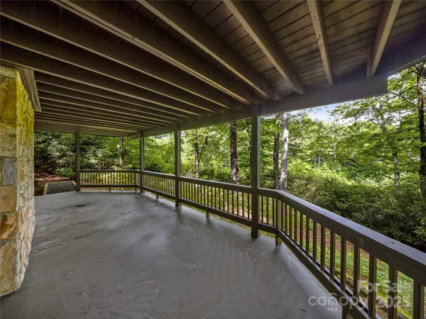 a view of backyard with green space