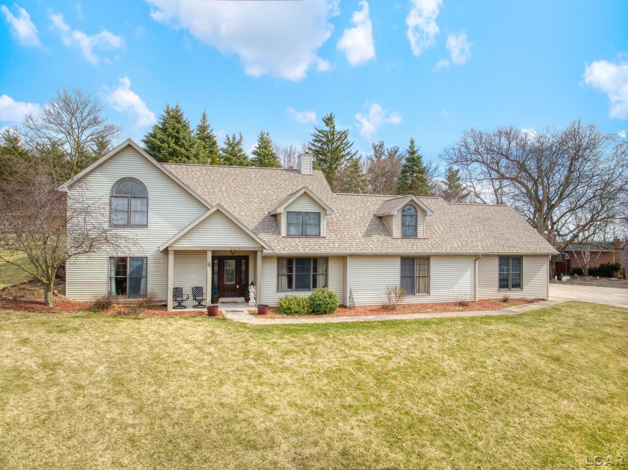 3035 Spielman Road Adrian, MI 49221 - Photo 1 of 49 50097620.JPG