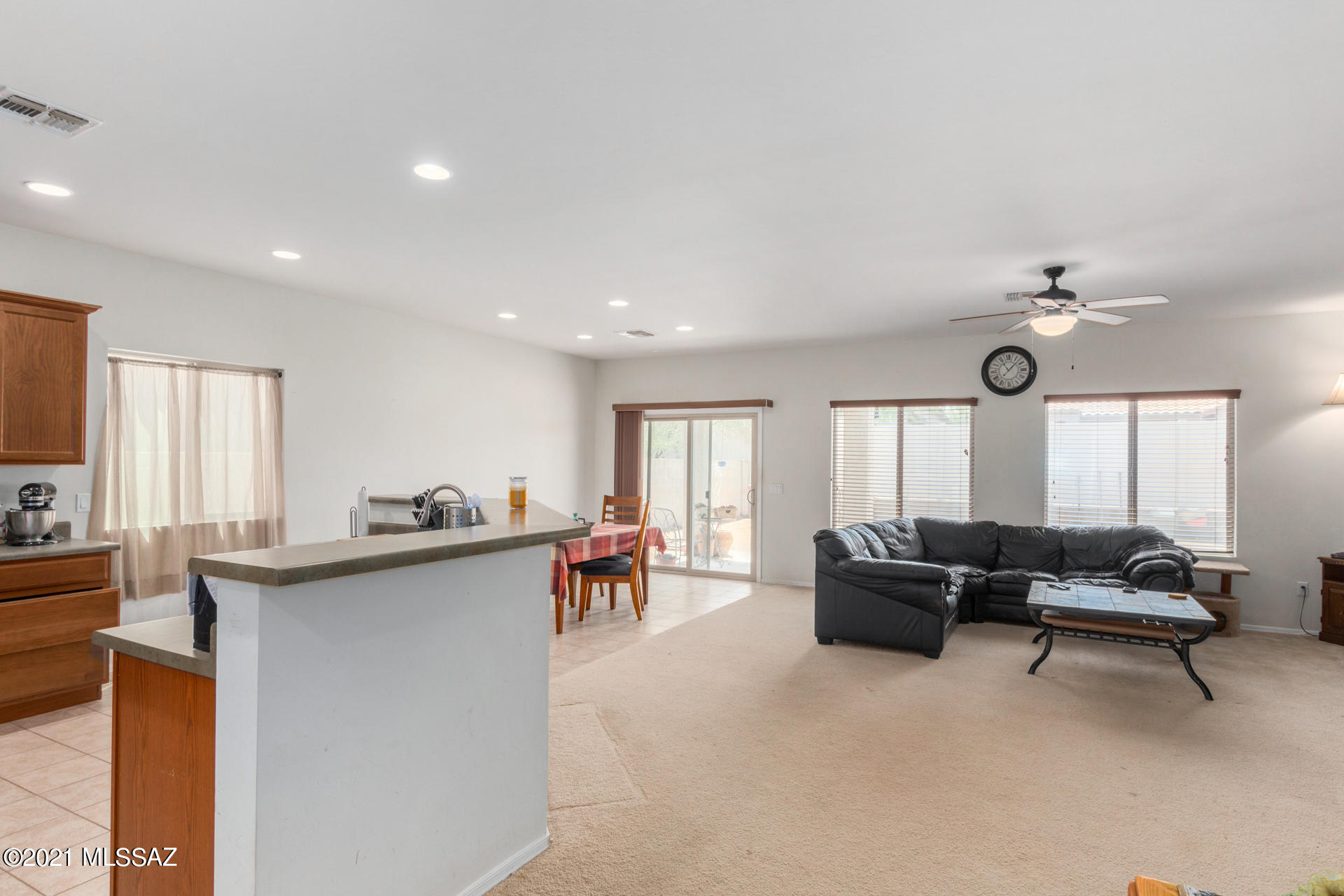 21657 East Founders Road Red Rock, AZ 85145 - Photo 8 of 26